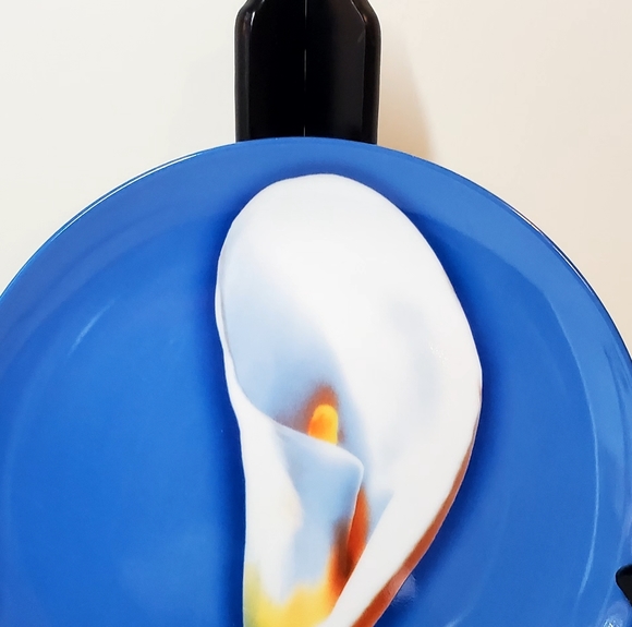 Givenchy Floral Plate - Picture 2 of 5